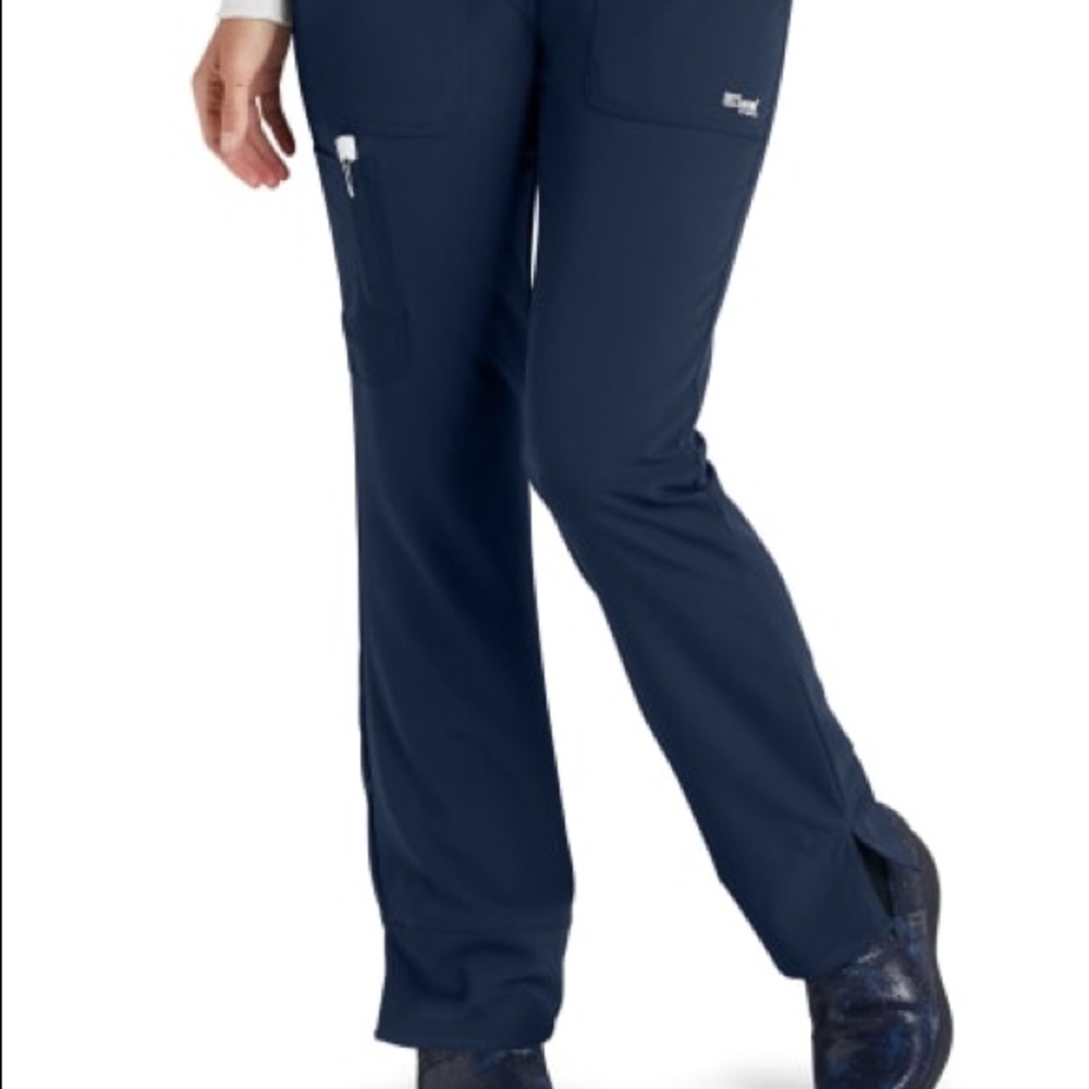 Grey’s Anatomy Callie 3 pocket cargo scrub pants
